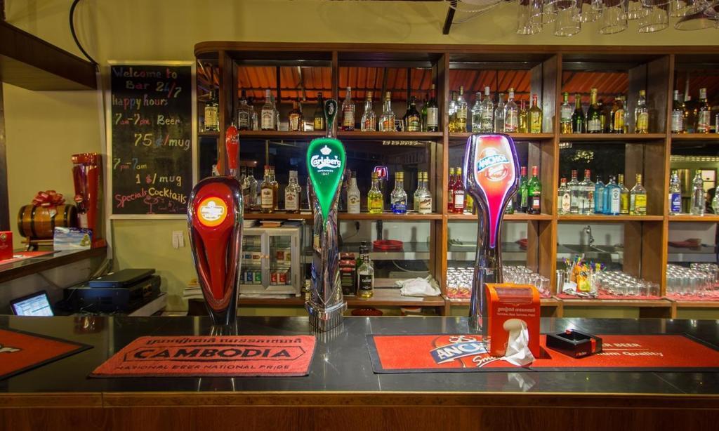 Sakal Guesthouse Restaurant & Bar Сиануквиль Экстерьер фото